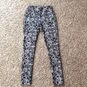 Abercrombie & Fitch textured pattern leggings